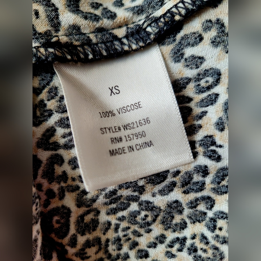 NWT Francesca's Women's Tank Top Animal Print Black Lace Trim 100% Viscose XS - Picture 10 of 12